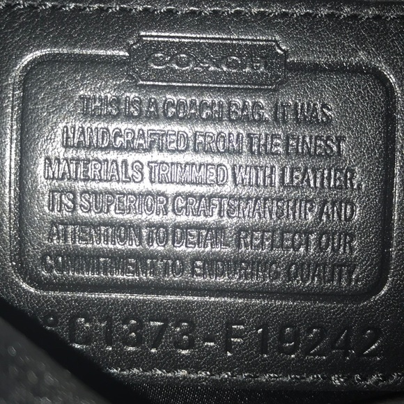 Designer Handbag - Picture 4 of 5